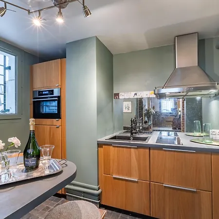 Spacieux 17eme - Batignolles Apartment *